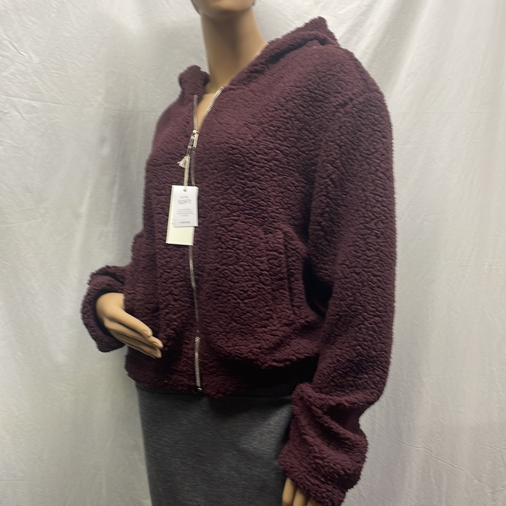 Reflex Women's Plum Sherpa Full Front Zipper Jacket NEW - Picture 6 of 9